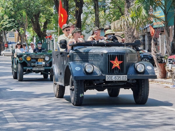 Jeep tours In hanoi