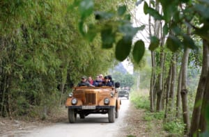 Jeep tour Ninh binh