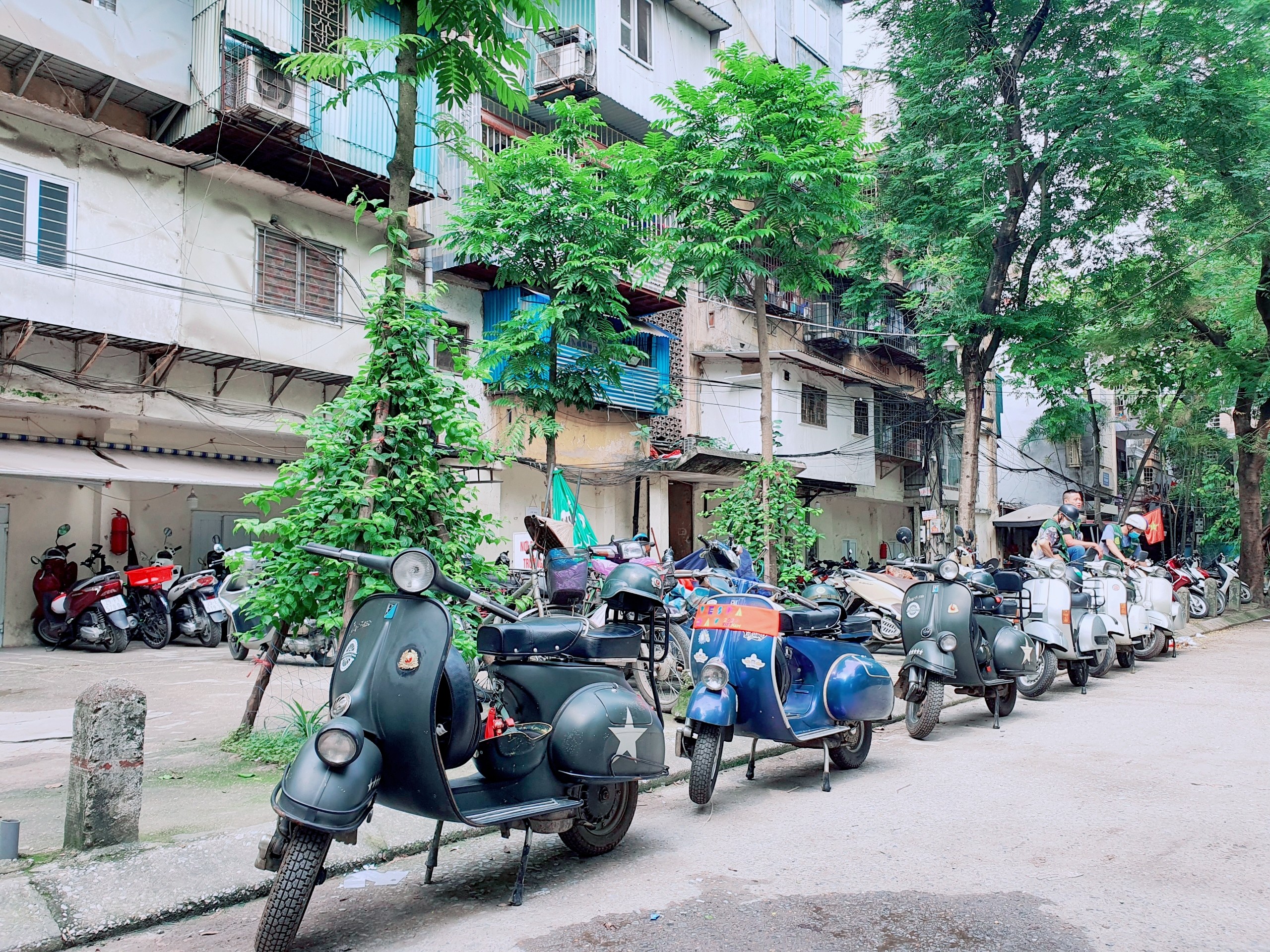 Hanoi Scooter Tours