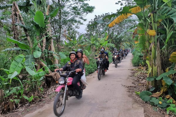 Hanoi Motorbike Countryside Tours - Hanoi Vespa Countryside Tours - Hanoi Countryside Scooter Tours