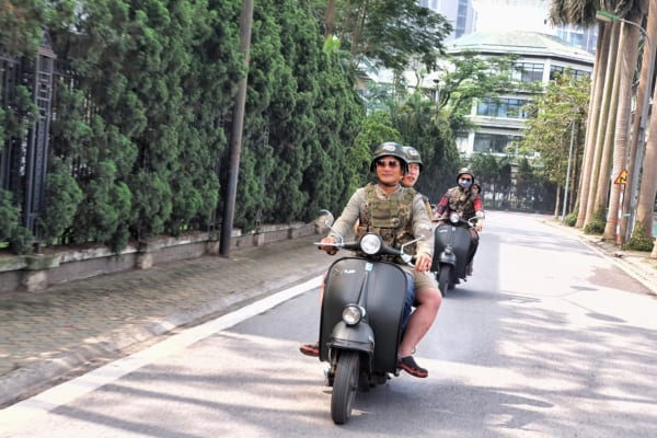 Hanoi LURURY & CLASSIC Vespa Tours -Hanoi Vespa Tours - Hanoi Vespa Exotic Food Tours - Hanoi Backstreet Tours - Hanoi Vespa Tour - Vespa Tours Hanoi