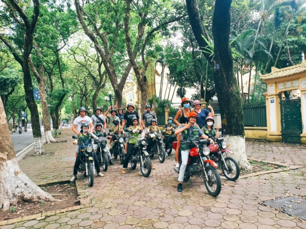 Hanoi Motorbike Tours/ Hanoi Scooter Tours/ Hanoi Vespa Tours/ Hanoi Motorcycle Tours