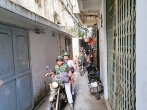 Hanoi Backstreet Tours, Hanoi motorbike tours, Hanoi motorbike city tours, Hanoi food tours motorcycle, Hanoi motorcycle tours, Hanoi Vespa Tours, Hanoi Scooter tours, Hanoi Jeep tours