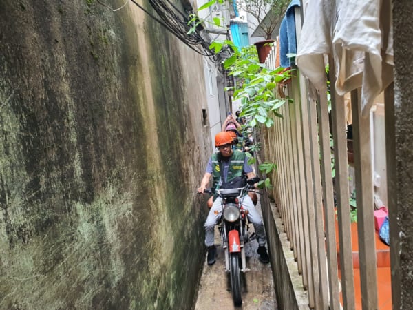 Hanoi Motorbike Tours/ Hanoi Scooter Tours/ Hanoi Vespa Tours