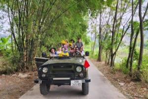 10 day Vietnam Food Tour : Food, Culture, Sightseeing & Fun Journeys by Jeep, Vespa, Sidecar & Sailboat