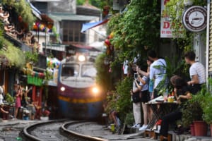 Hanoi Treasure Hunt Food Tour By Motorbike 