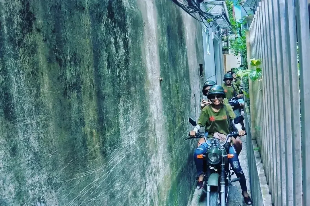 Hanoi Treasure Hunt Food Tour By Motorbike -Hanoi Motorbike Tours - Hanoi Moped Tours - Hanoi Scooter Tours - Hanoi Vespa Tours