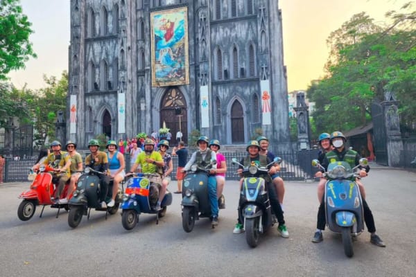 Vespa Tours Hanoi