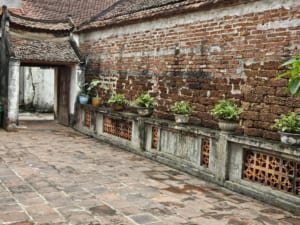 Hanoi Countryside Jeep Tour to Duong Lam Ancient Village 