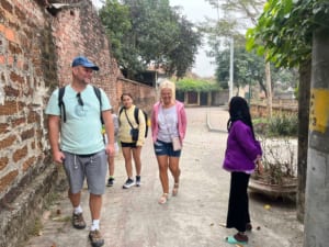 Hanoi Countryside Jeep Tour to Duong Lam Ancient Village 