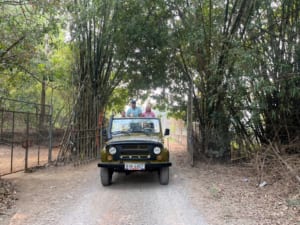 Hanoi Countryside Jeep Tour to Duong Lam Ancient Village 