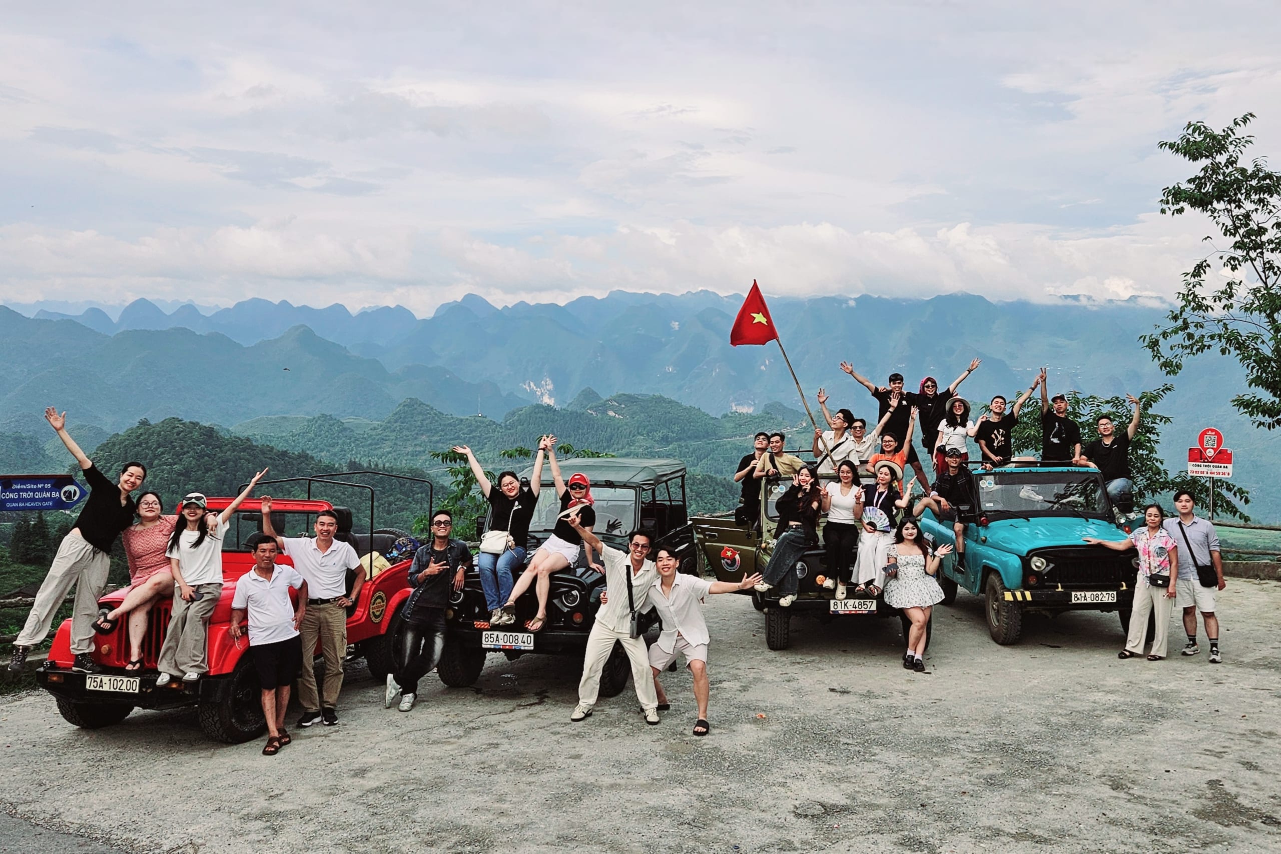 Ha Giang Jeep Rental Service