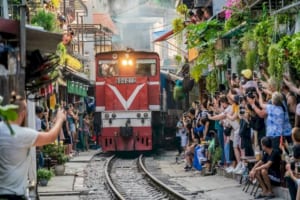 Hanoi Instagram Jeep Tour