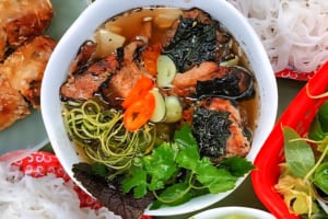 Hanoi Street Food Tour: Michelin Guide, Authentic Food & Culture Adventure